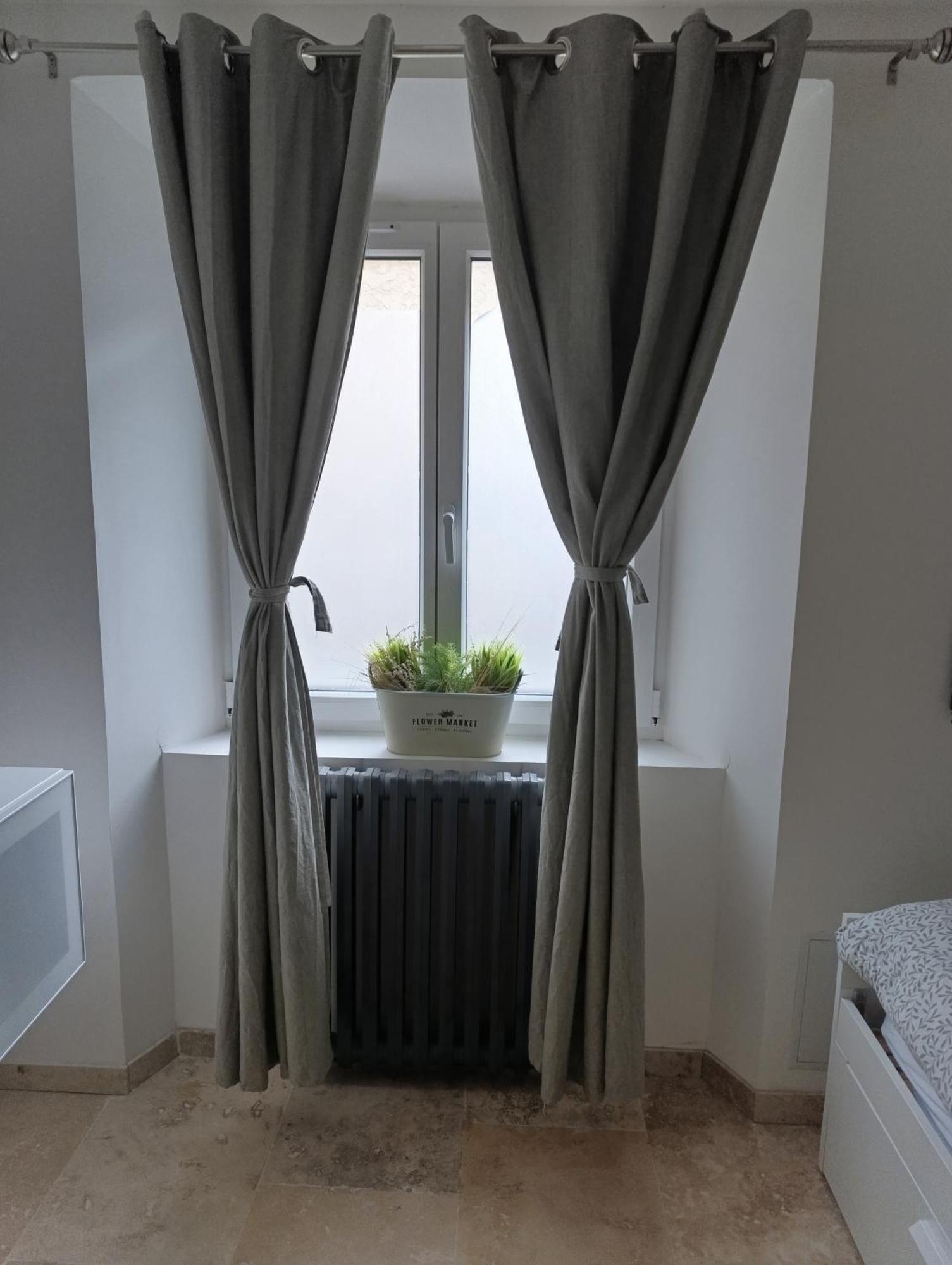 Logement Le Gabian Ampus 외부 사진